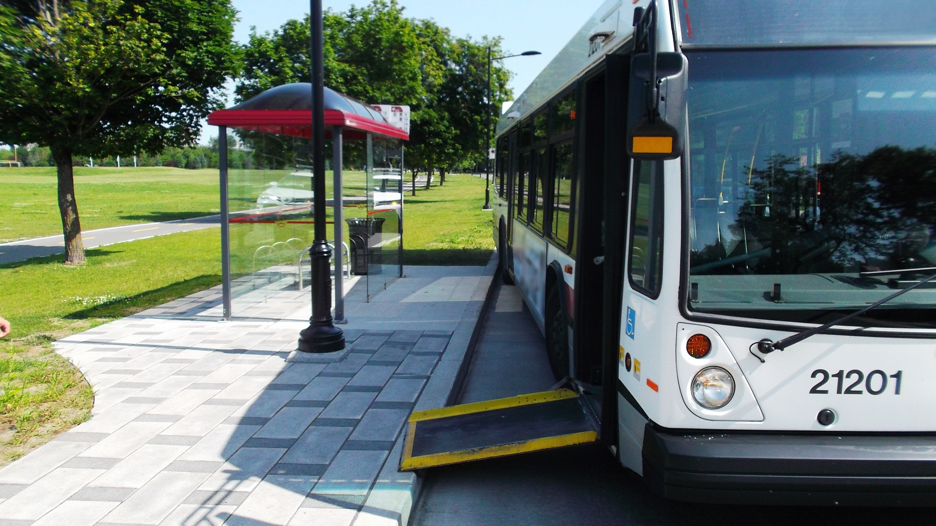 Lire la suite à propos de l’article L’accès au transport collectif : un service essentiel pour une vie active